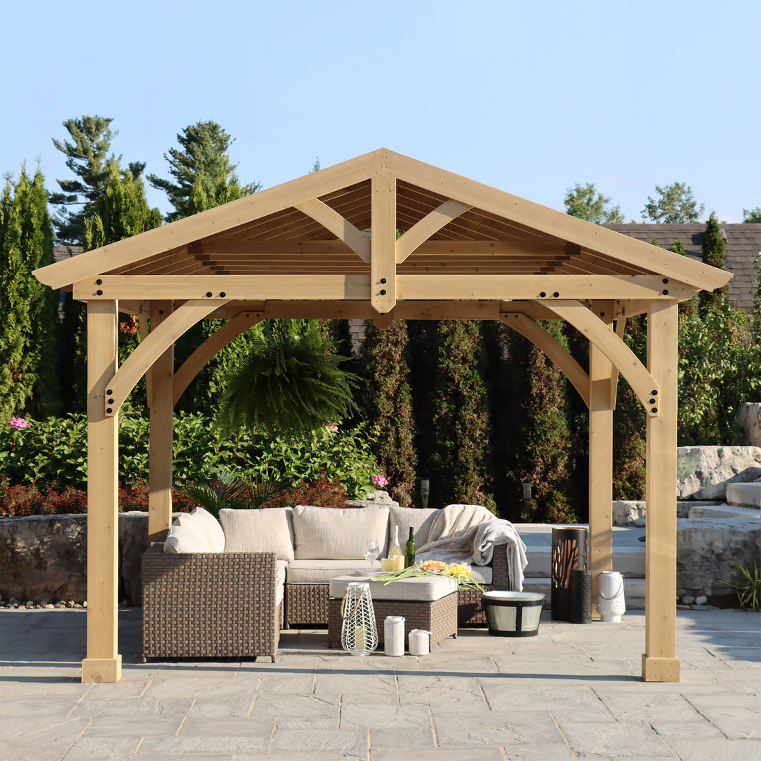 Yardistry Carolina Cedar 11 x 13 Pavilion with Aluminum Roof