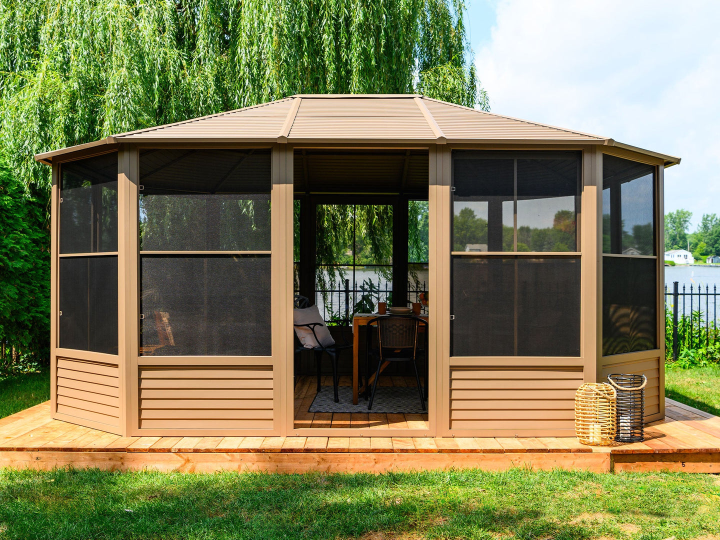 Gazebo Penguin Florence Freestanding Solarium - Sand/Slate- Metal/Polycarbonate Roof
